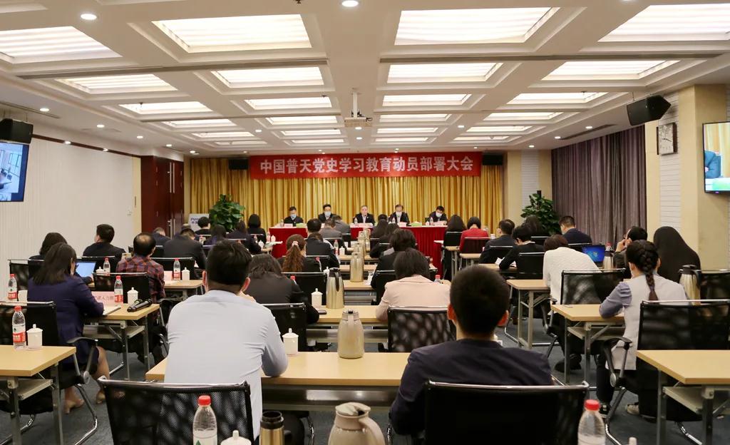 皮卡加工程机械的油